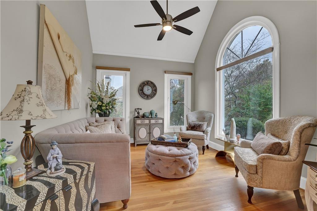 1120 Beech Courts