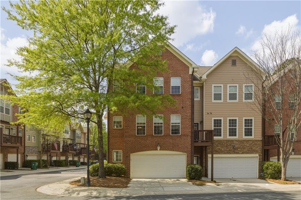 1279 Ashford Creek Park