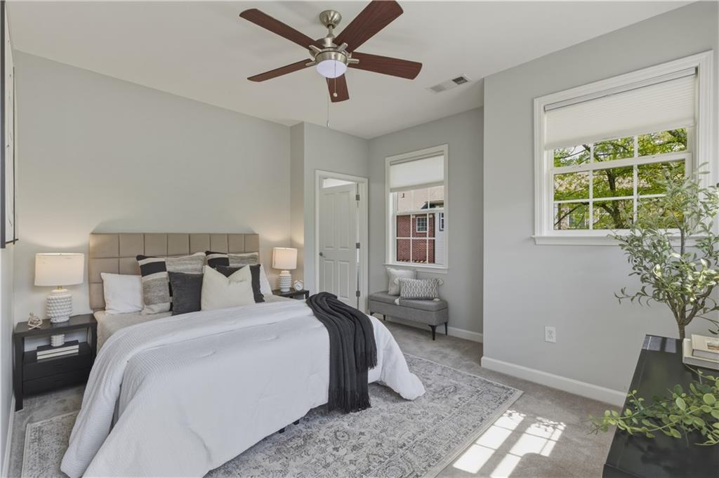 1279 Ashford Creek Park