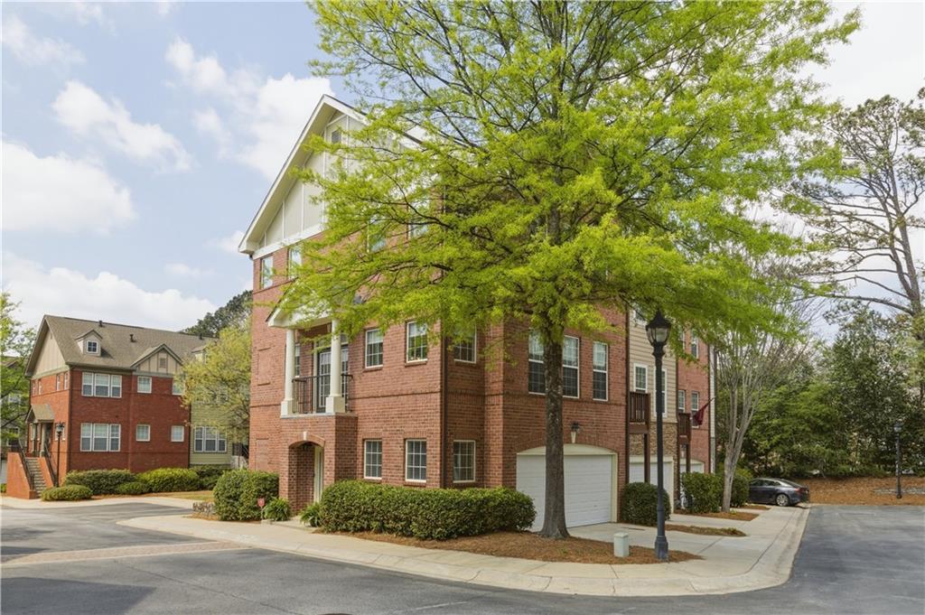 1279 Ashford Creek Park