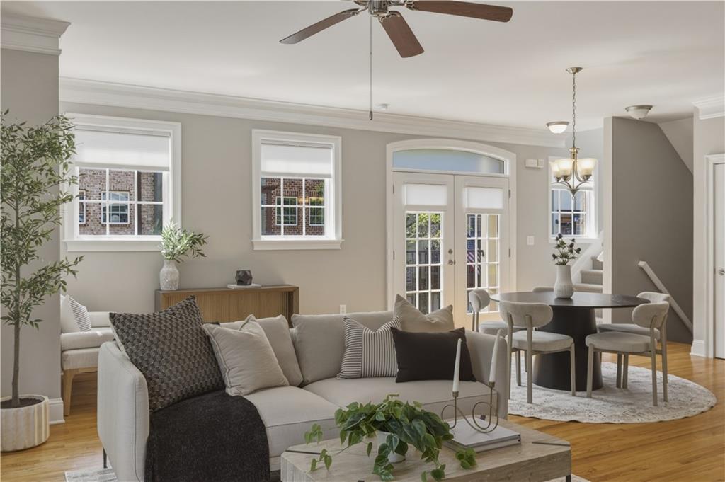 1279 Ashford Creek Park