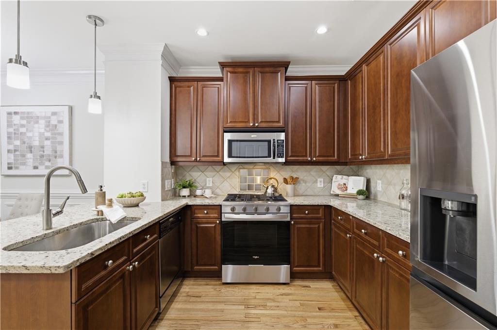 3709 Ashford Creek Hill NE