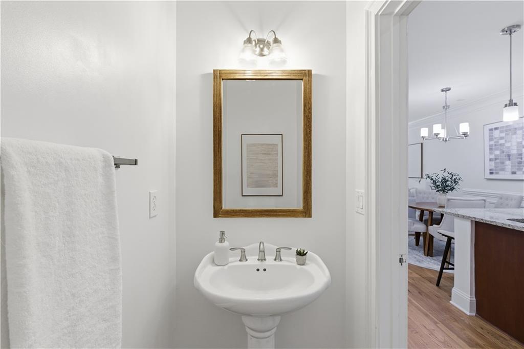 3709 Ashford Creek Hill NE