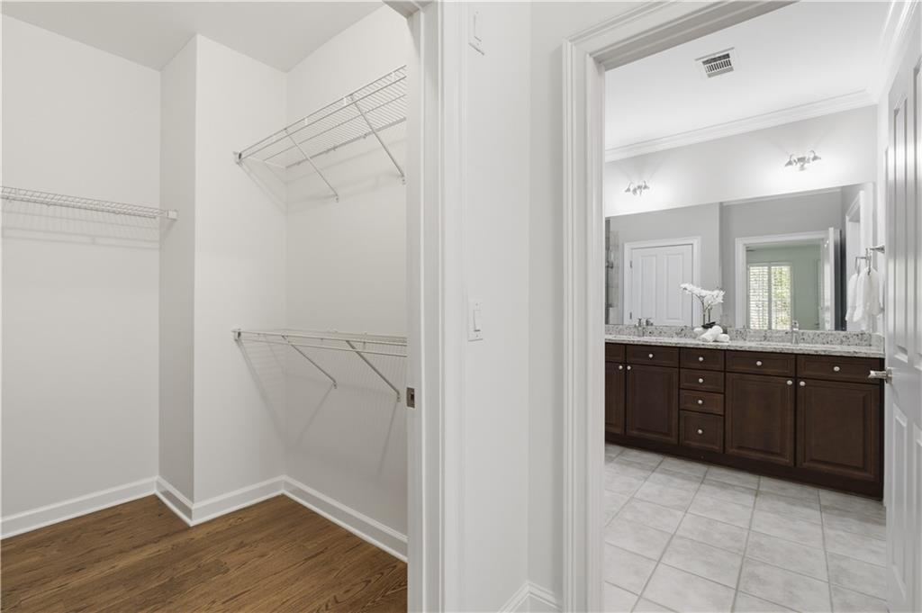 3709 Ashford Creek Hill NE