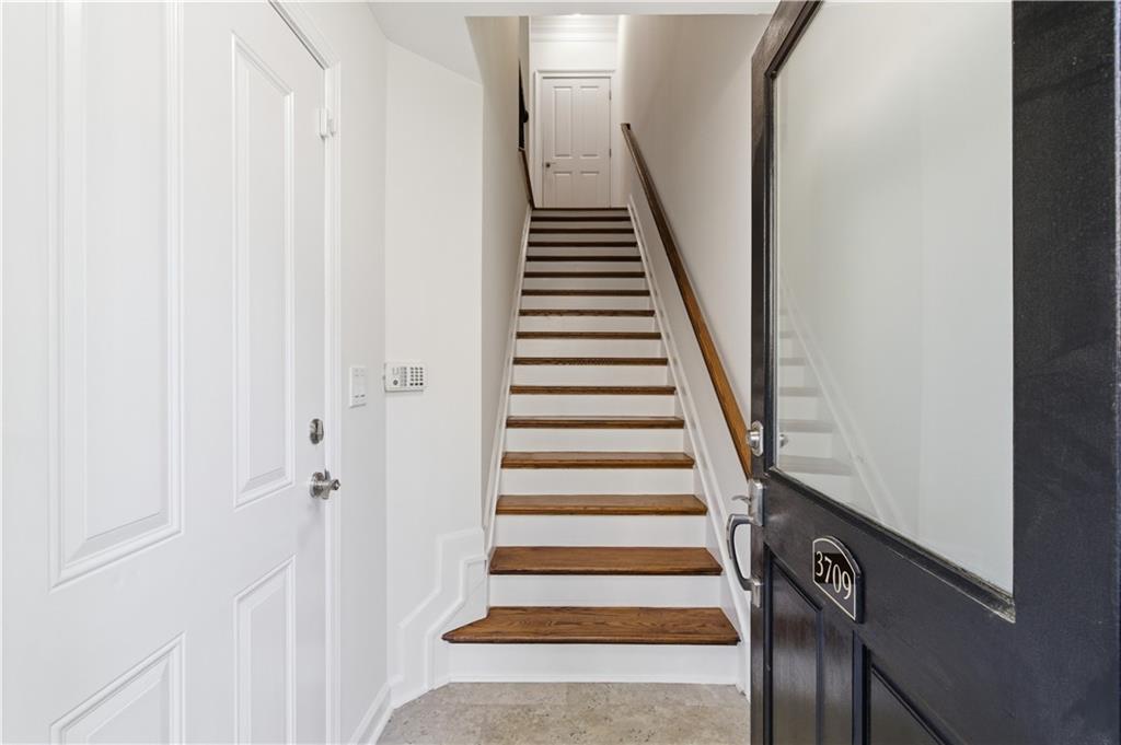 3709 Ashford Creek Hill NE