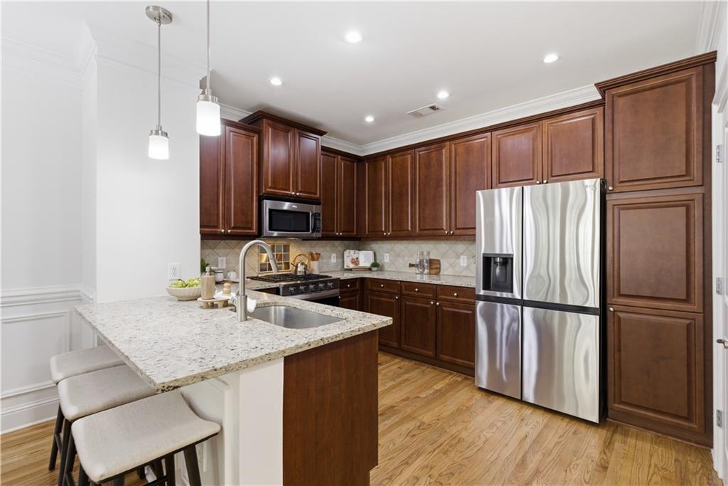 3709 Ashford Creek Hill NE