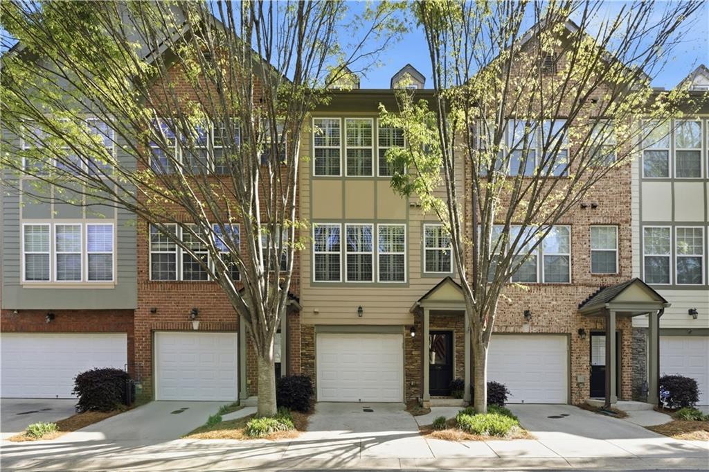 3709 Ashford Creek Hill NE