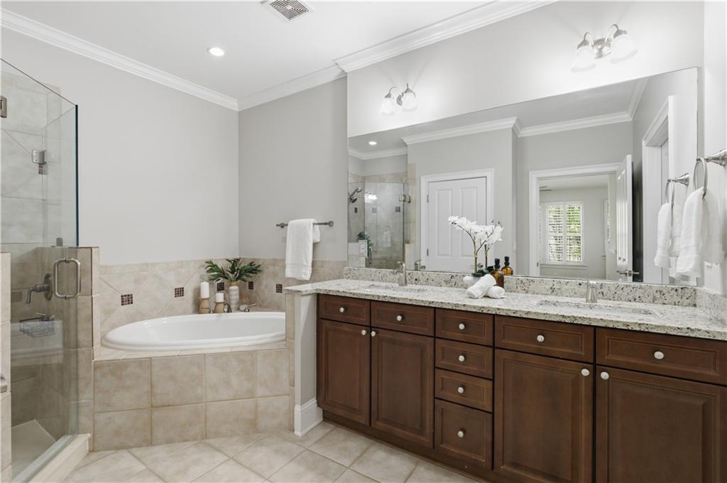 3709 Ashford Creek Hill NE