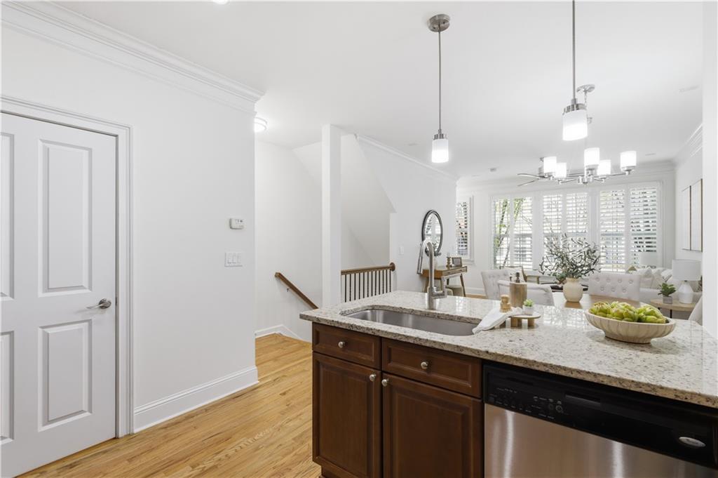 3709 Ashford Creek Hill NE