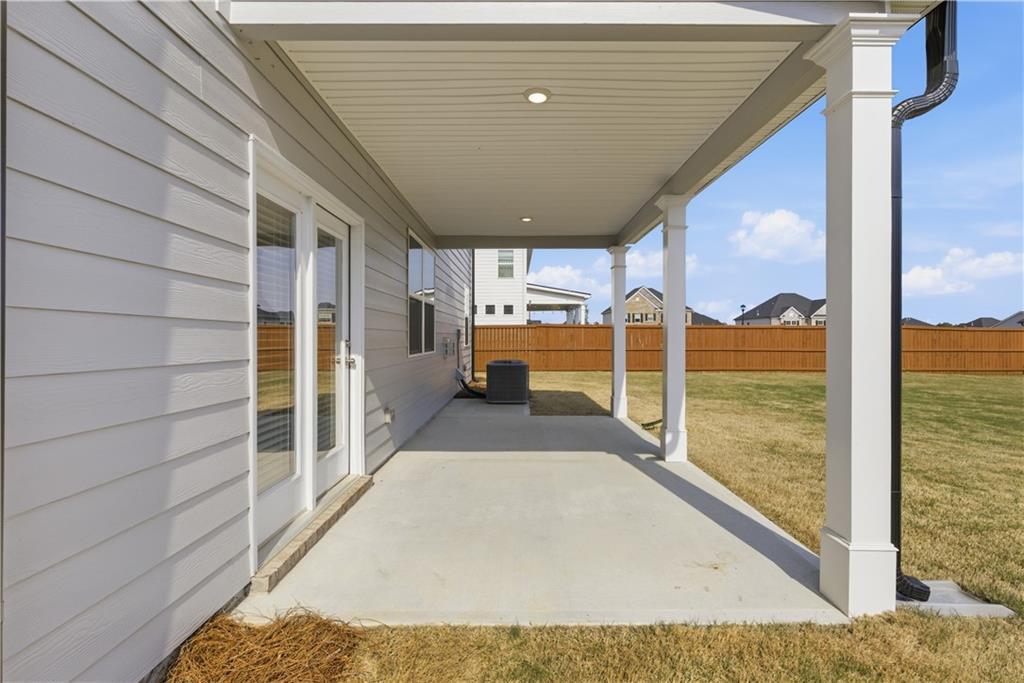 988 Blue Juniper Circle