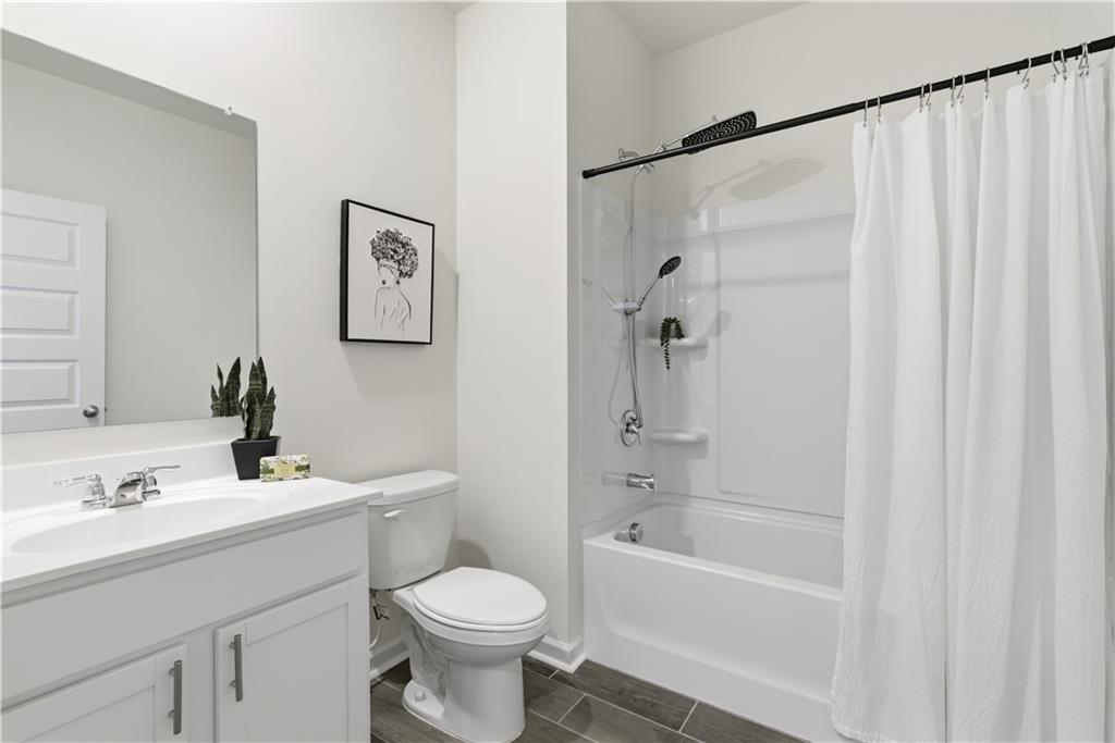 988 Blue Juniper Circle