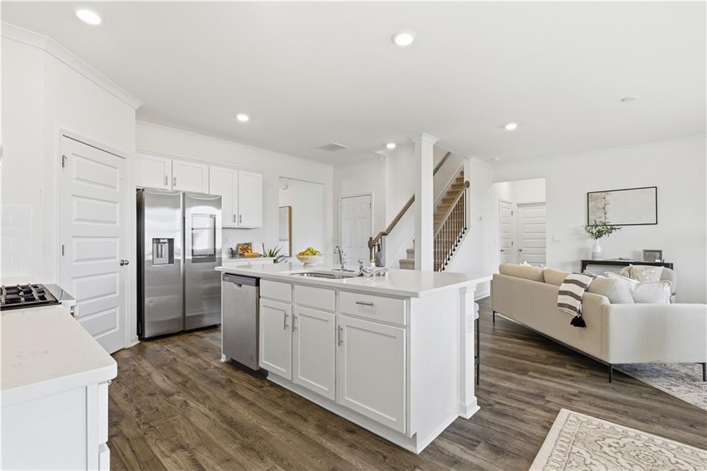 988 Blue Juniper Circle