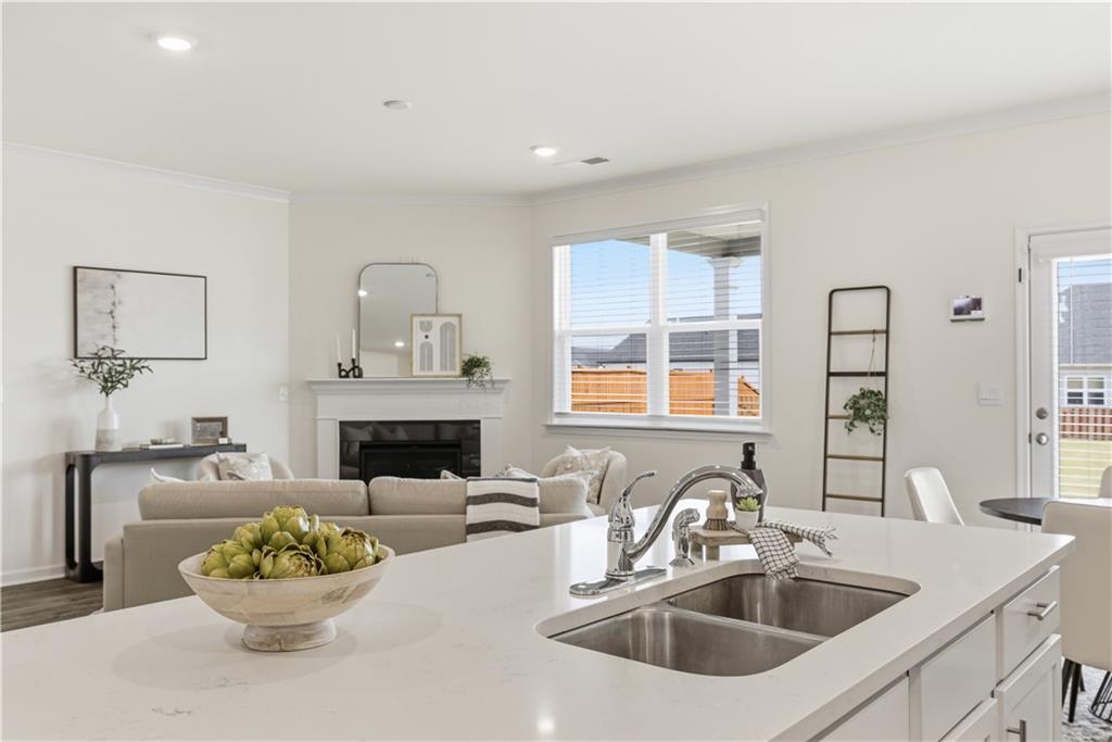 988 Blue Juniper Circle