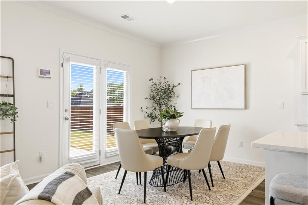 988 Blue Juniper Circle