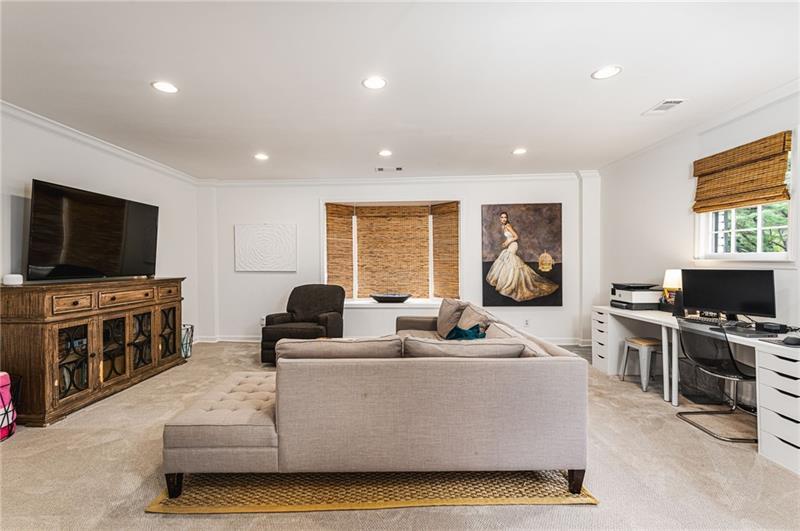 935 Wordsworth Drive