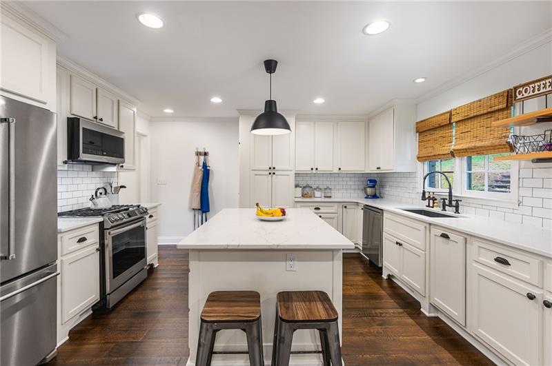 935 Wordsworth Drive