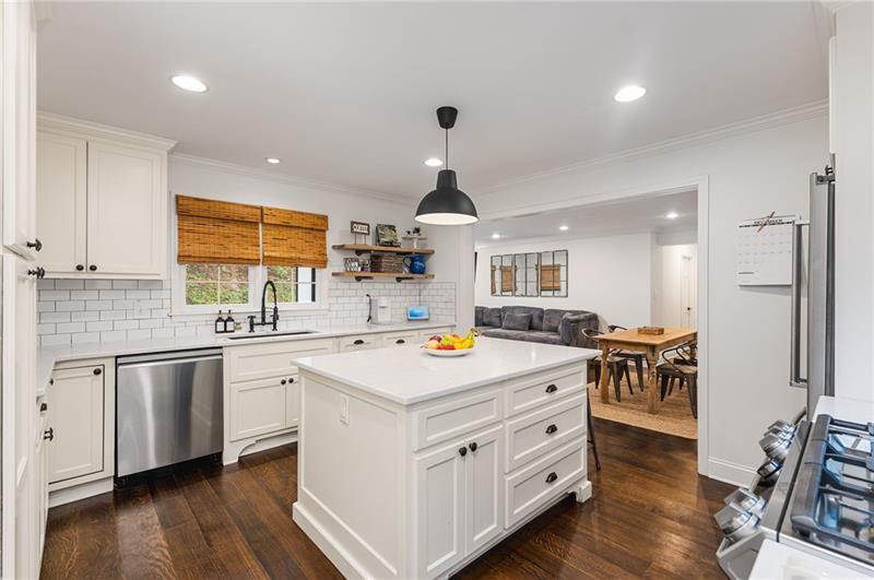 935 Wordsworth Drive