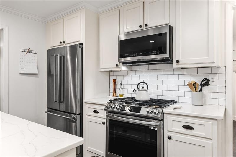 935 Wordsworth Drive