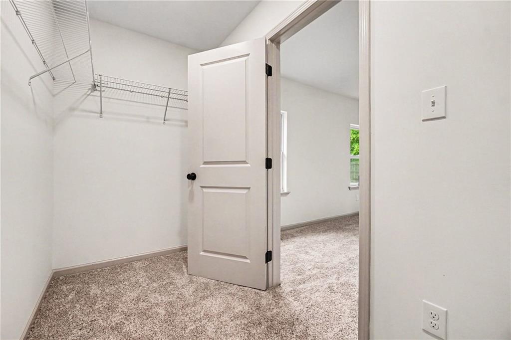 1988 Calvary Hill Court SW