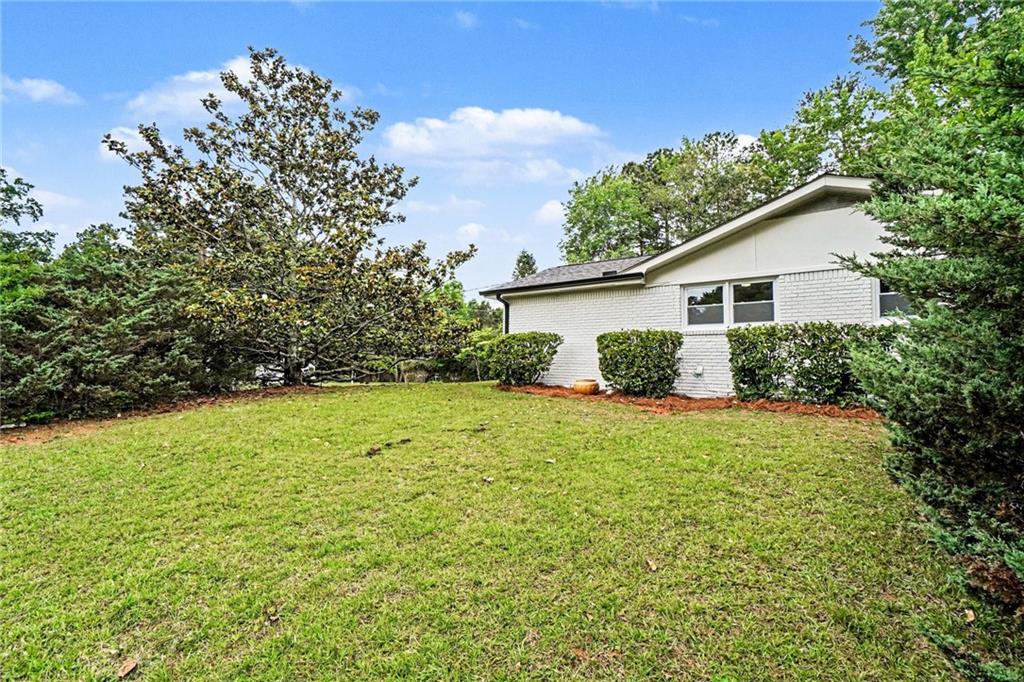 1988 Calvary Hill Court SW