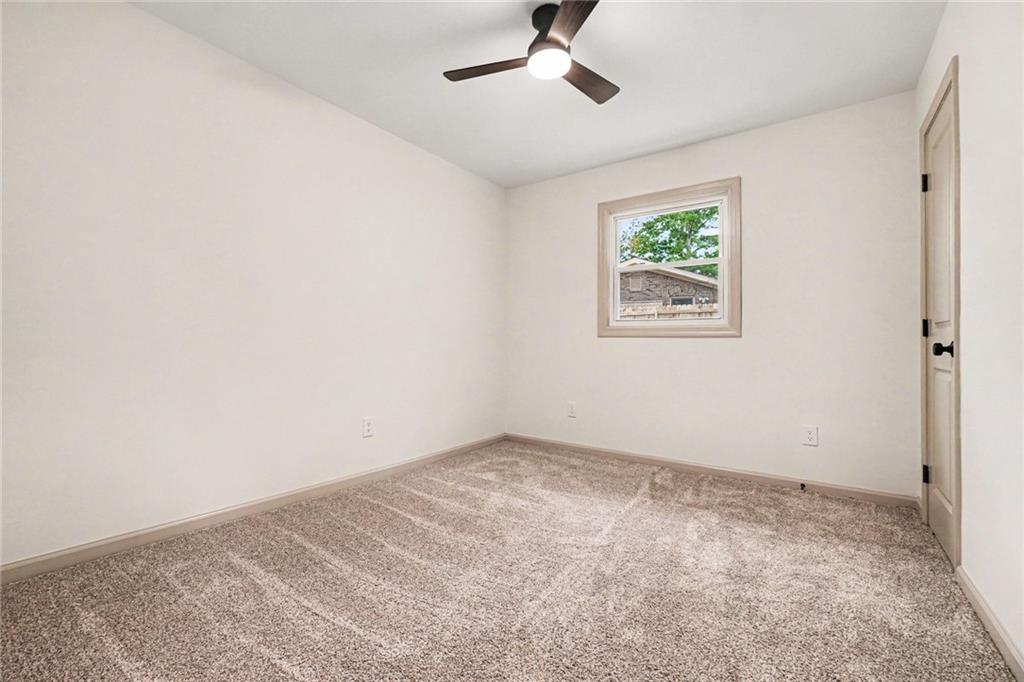 1988 Calvary Hill Court SW