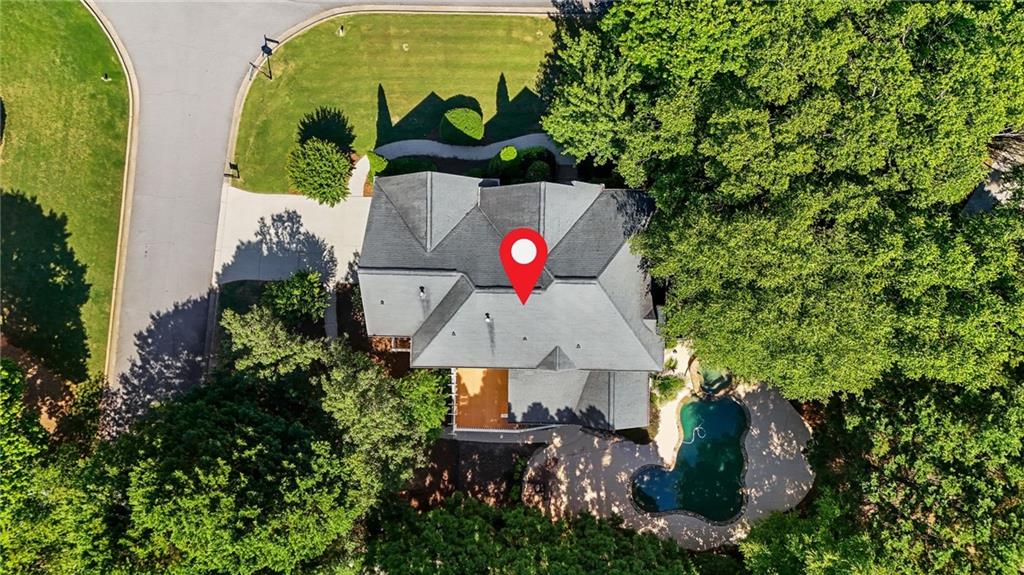 200 York Town Circle