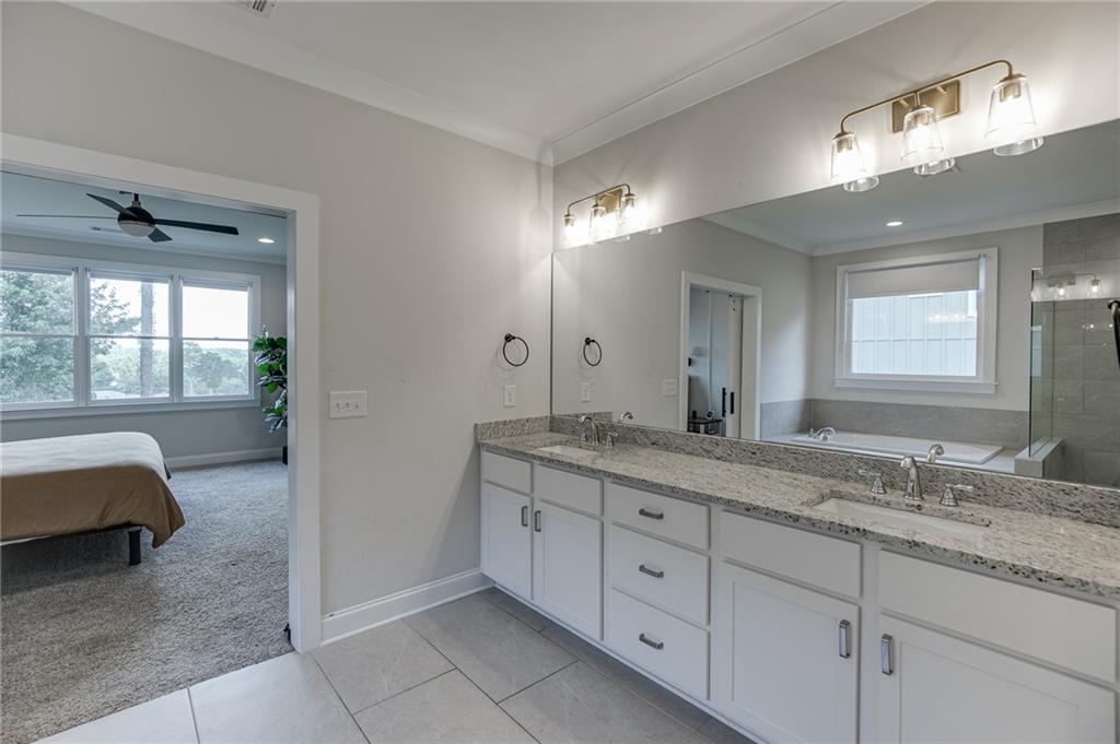 3546 Sandy Woods Lane