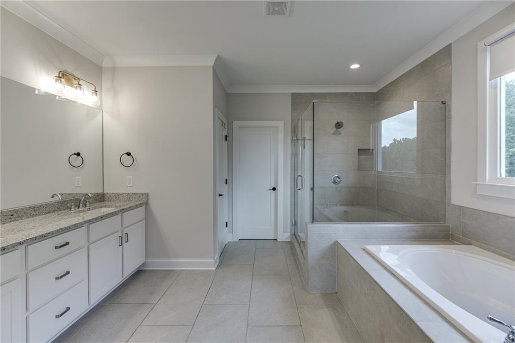 3546 Sandy Woods Lane
