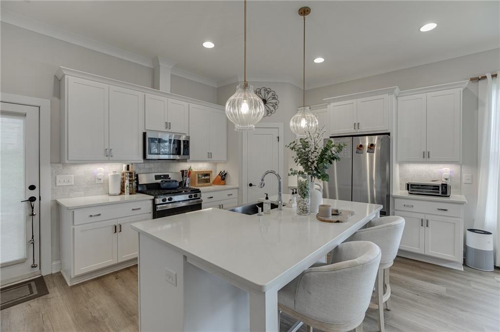 3546 Sandy Woods Lane