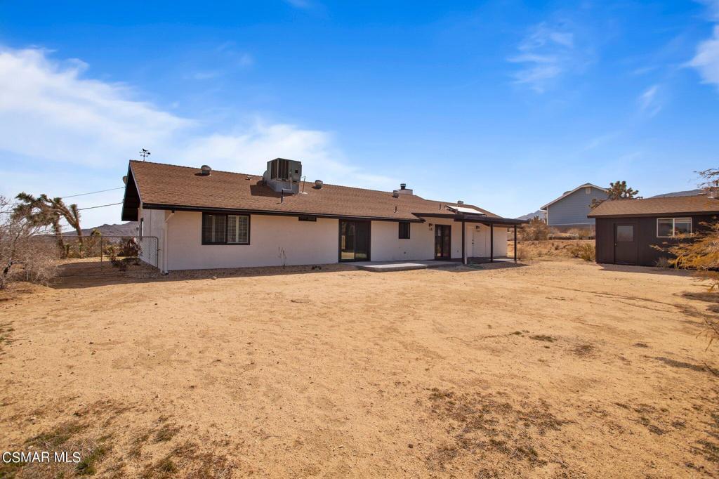 7060 Saddleback Road
