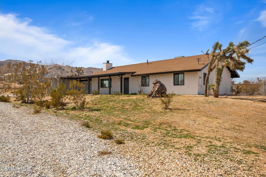 7060 Saddleback Road