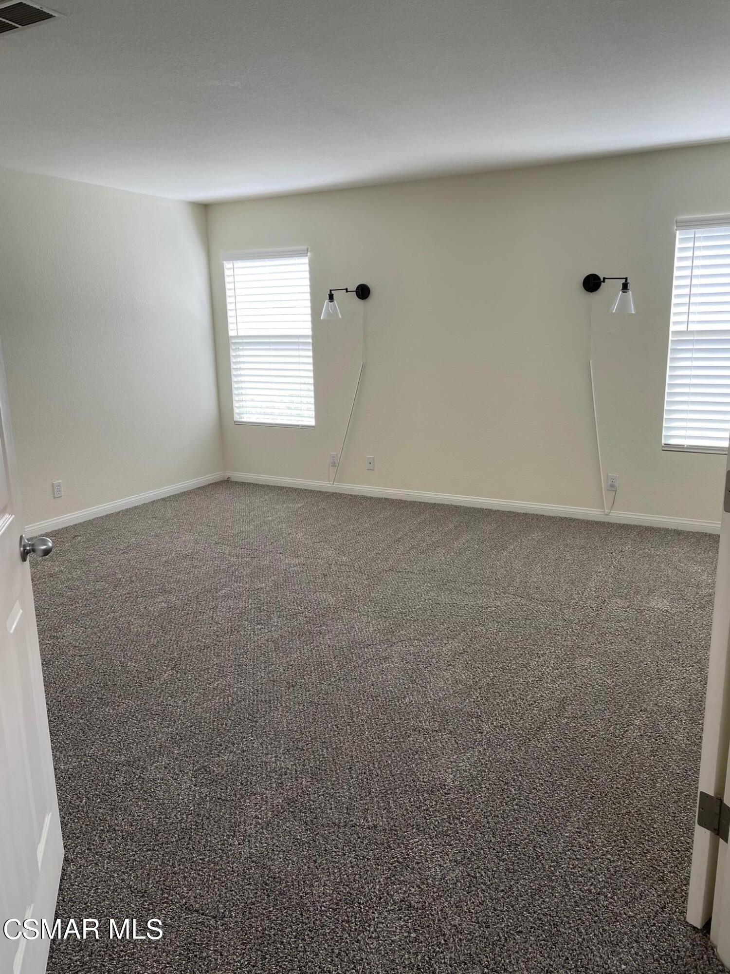 587 Hooper Avenue