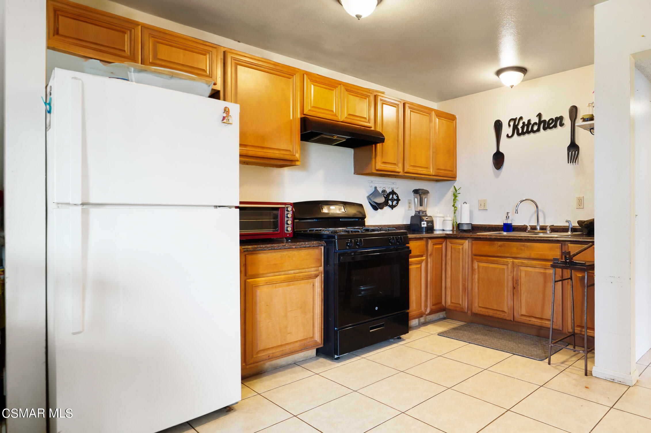 2600 El Dorado Avenue, A