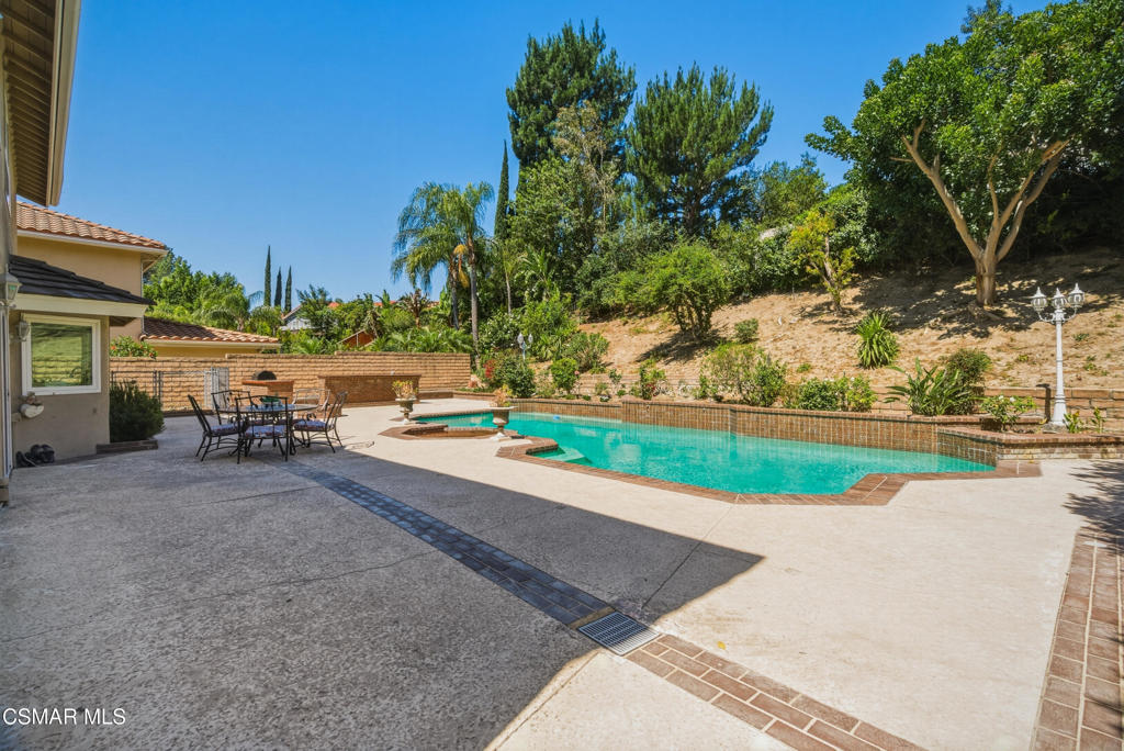 18935 Granada Circle