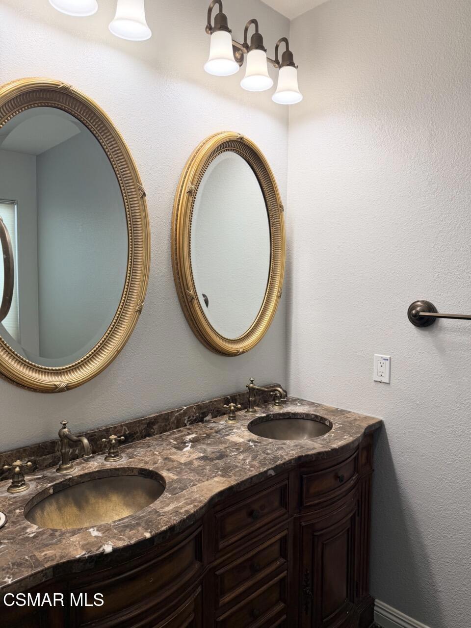 4370 Camino De La Rosa