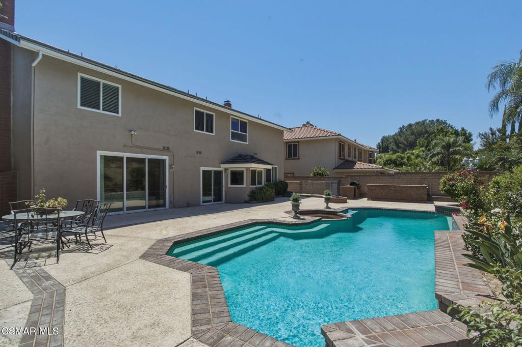 18935 Granada Circle