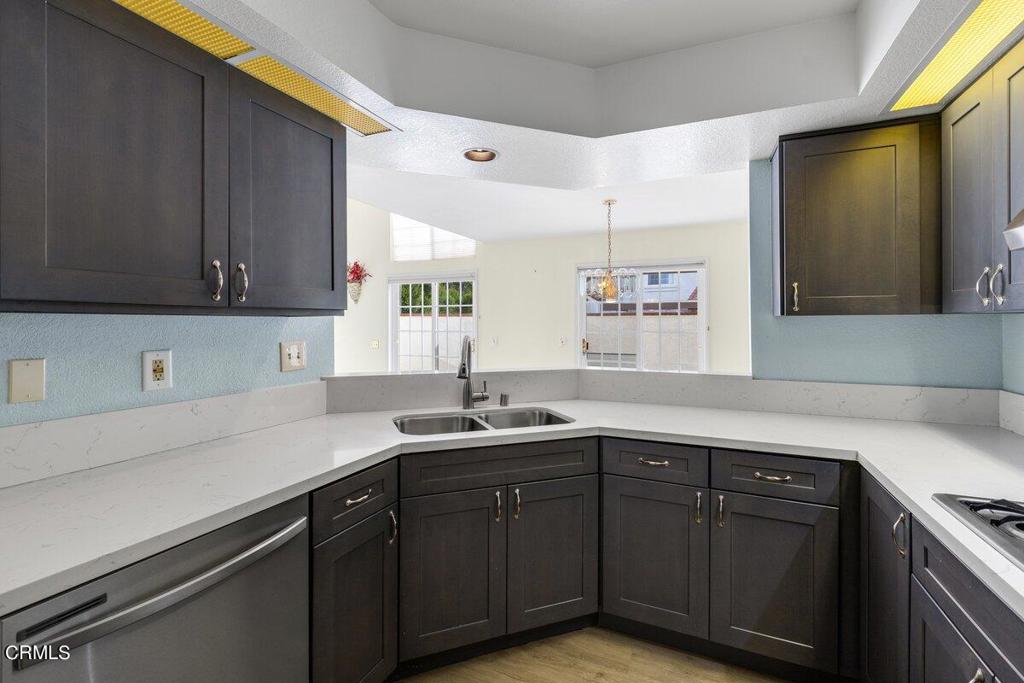 808 Calle Los Gatos