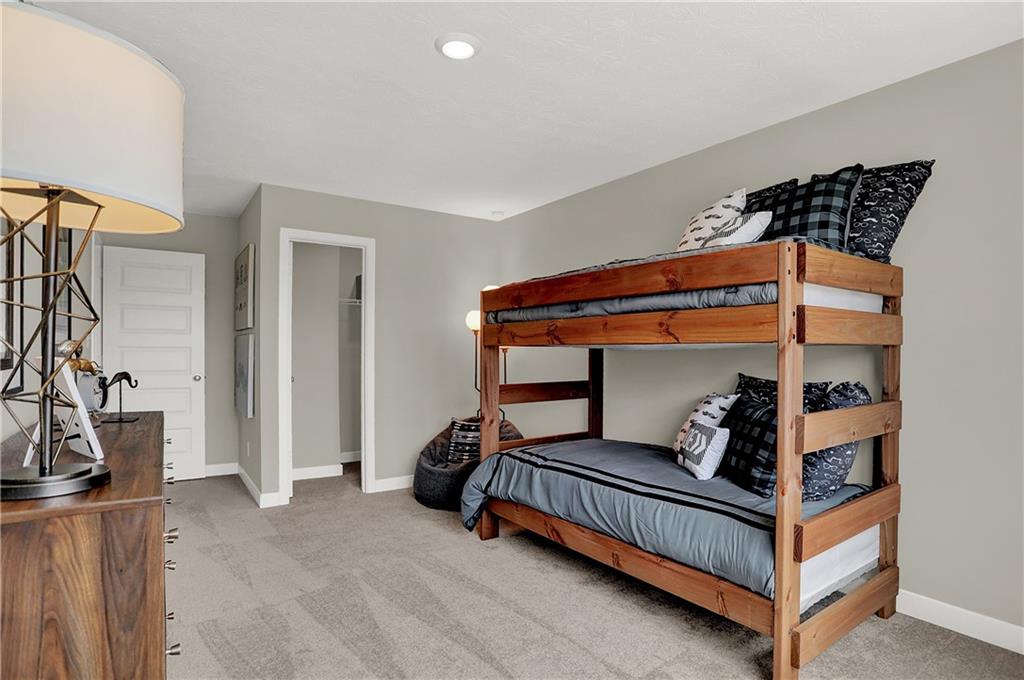 4869 Oak Hill Drive