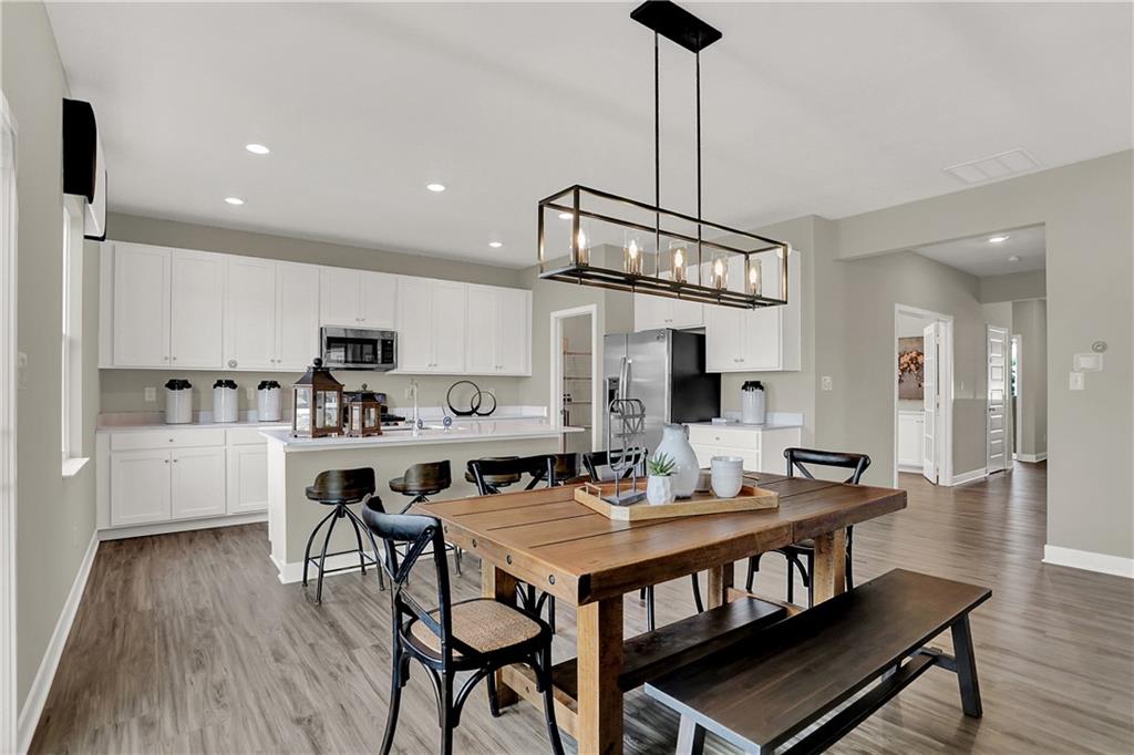 4869 Oak Hill Drive