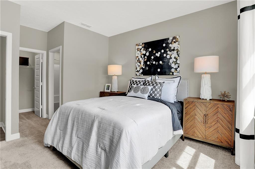 4869 Oak Hill Drive