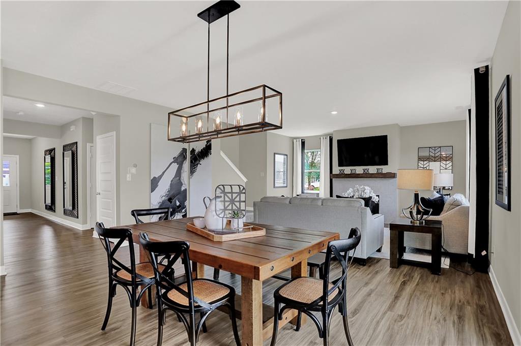 4869 Oak Hill Drive
