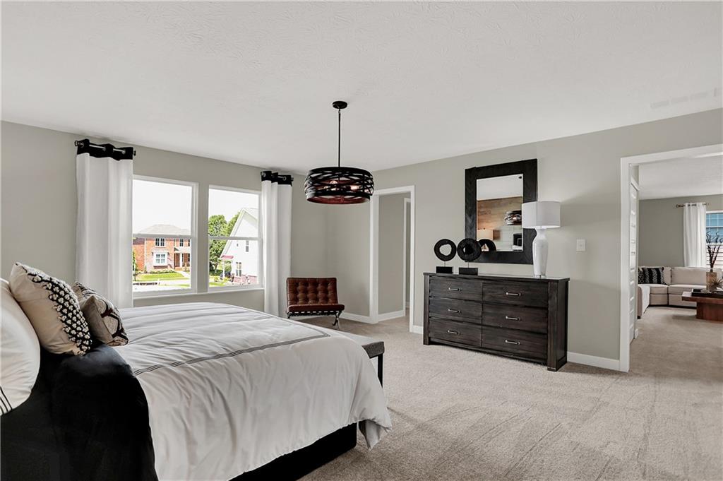 4869 Oak Hill Drive