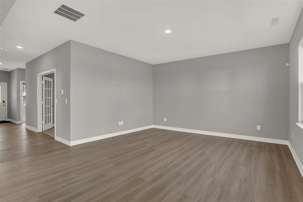 2443 S Carlota Drive