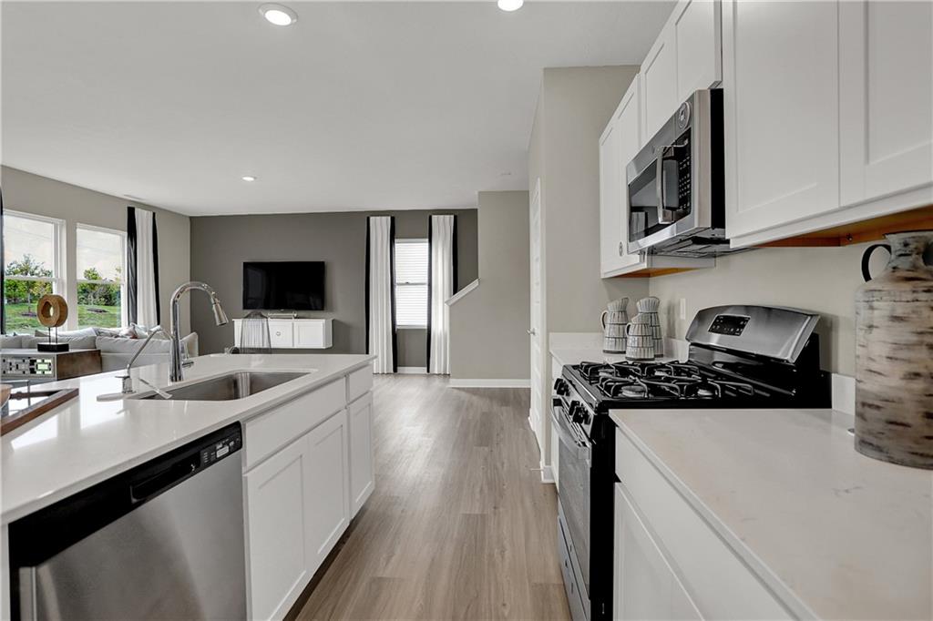 3646 Locust Drive