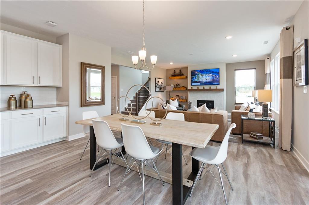 9368 Casey Road