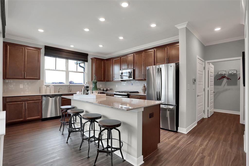 495 Ehrlich Lane