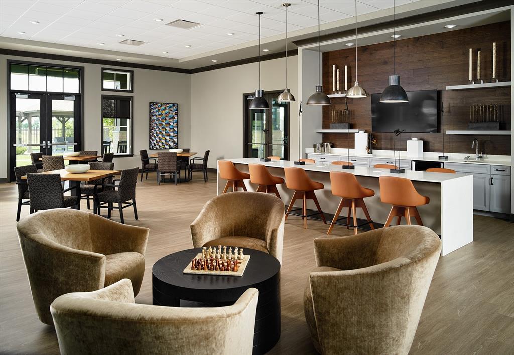 495 Ehrlich Lane