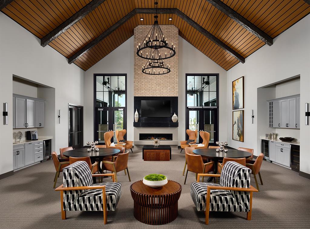 495 Ehrlich Lane