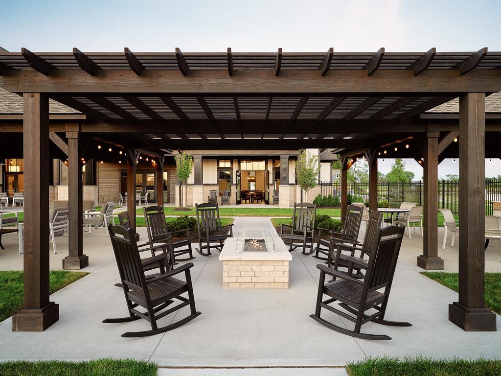 495 Ehrlich Lane