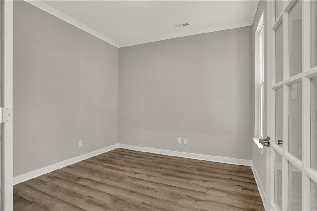 3088 Sharon Circle